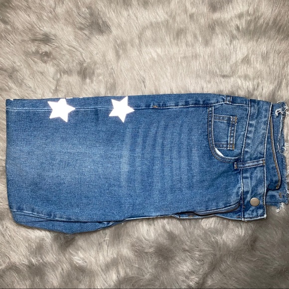 Reflective Star Print Straight Leg Jeans - Picture 3 of 7